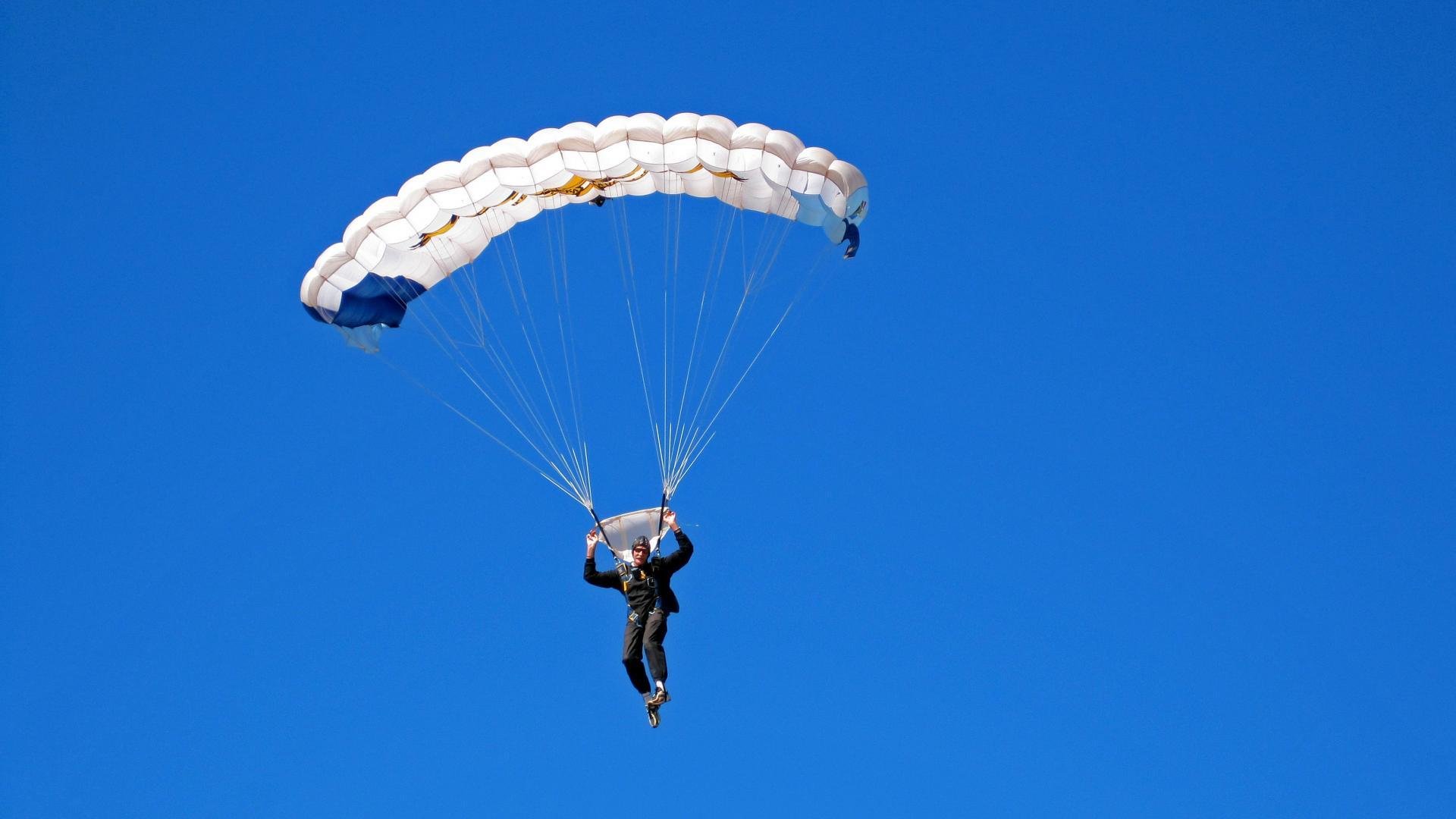 爱德华兹状态火爆，年终总决赛四强战对阵广州队，山东泰山力争逆转