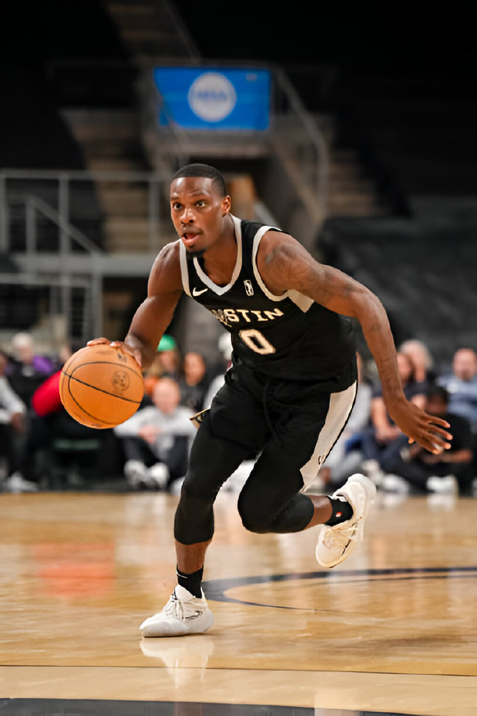 浙江稠州金牛俱乐部浙江稠州金租篮球队